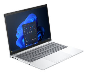 HP EliteBook 8 G1a 230 16 GB 256 GB